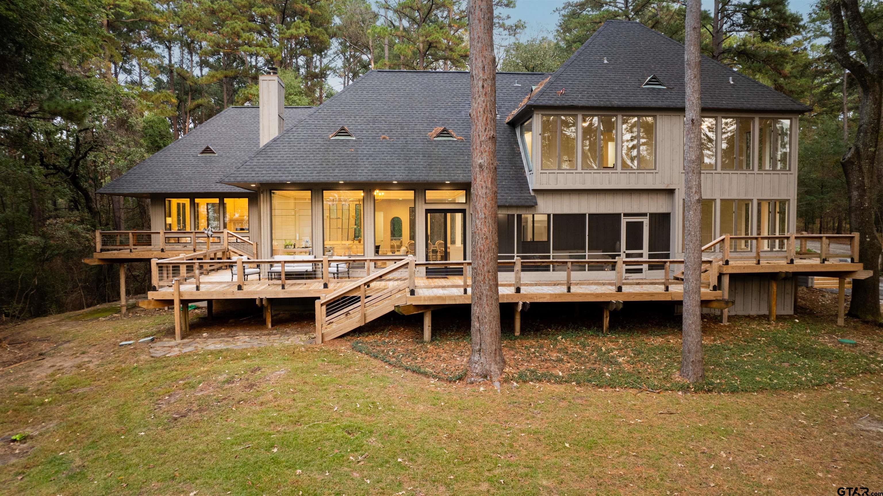 15482 Timberhill - Lots 27 & 28