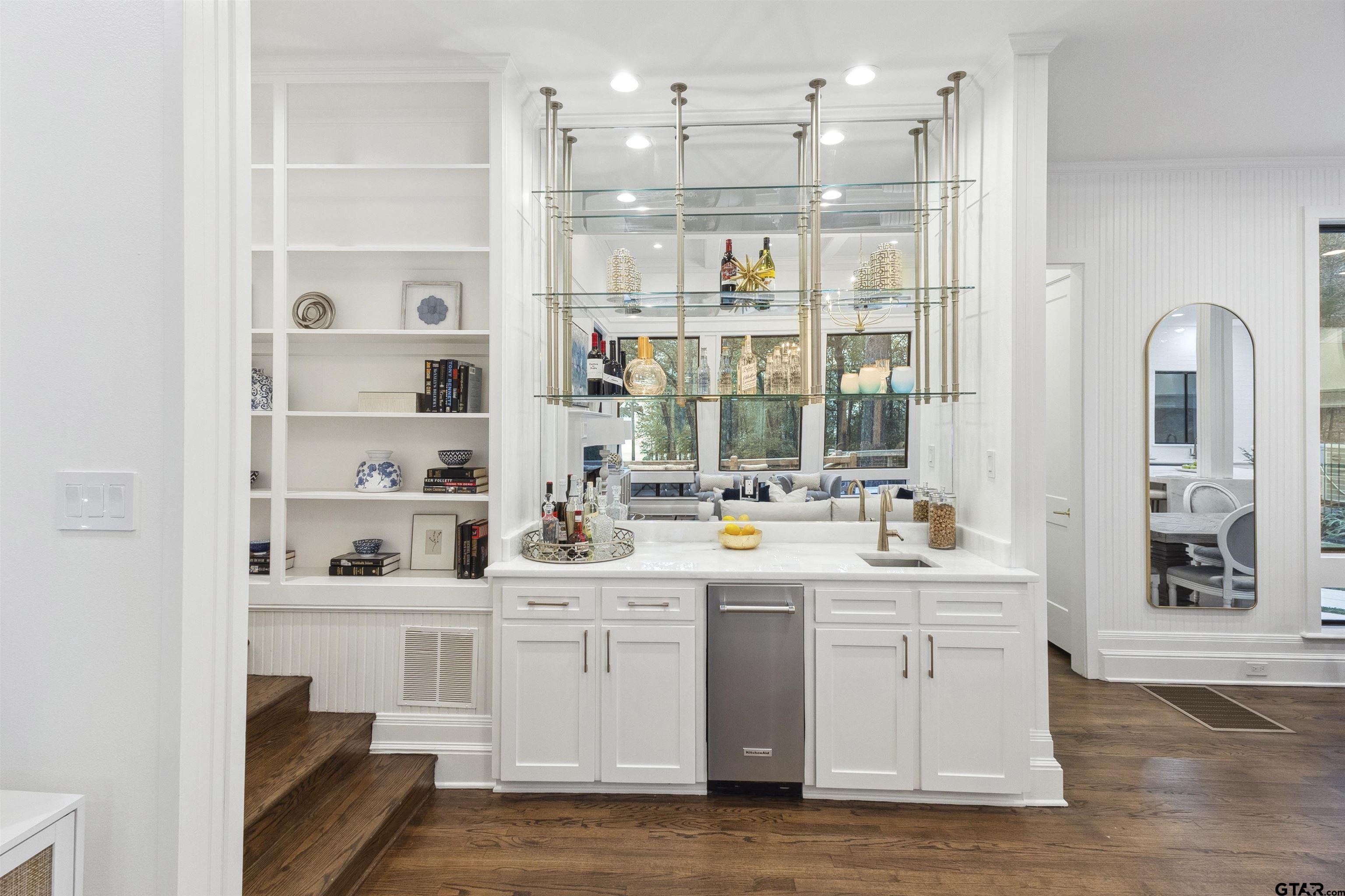 15482 Timberhill - Lots 27 & 28