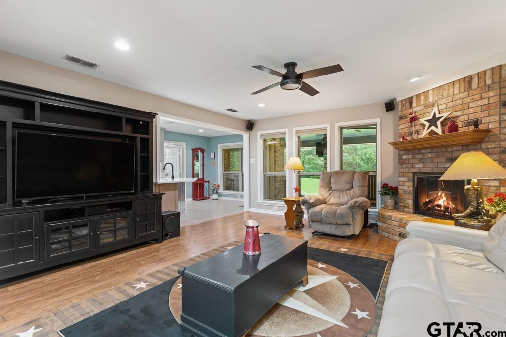 15988 Rocky Ridge Rd