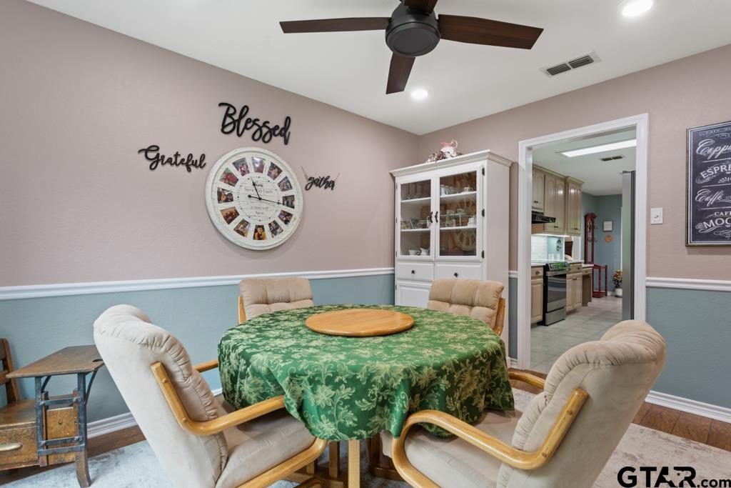 15988 Rocky Ridge Rd