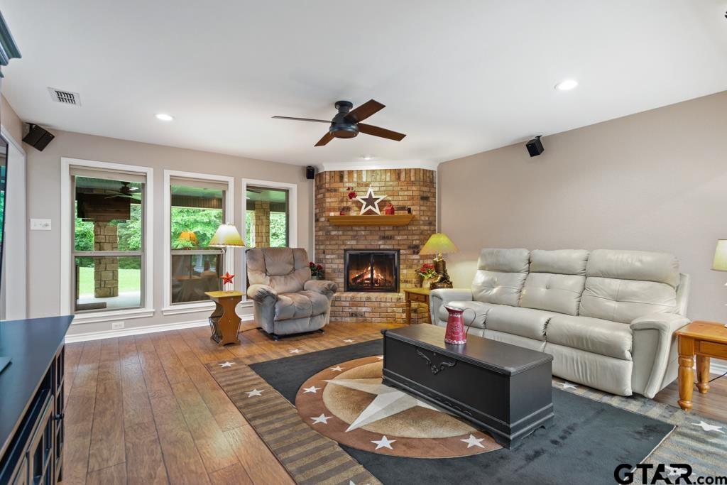 15988 Rocky Ridge Rd