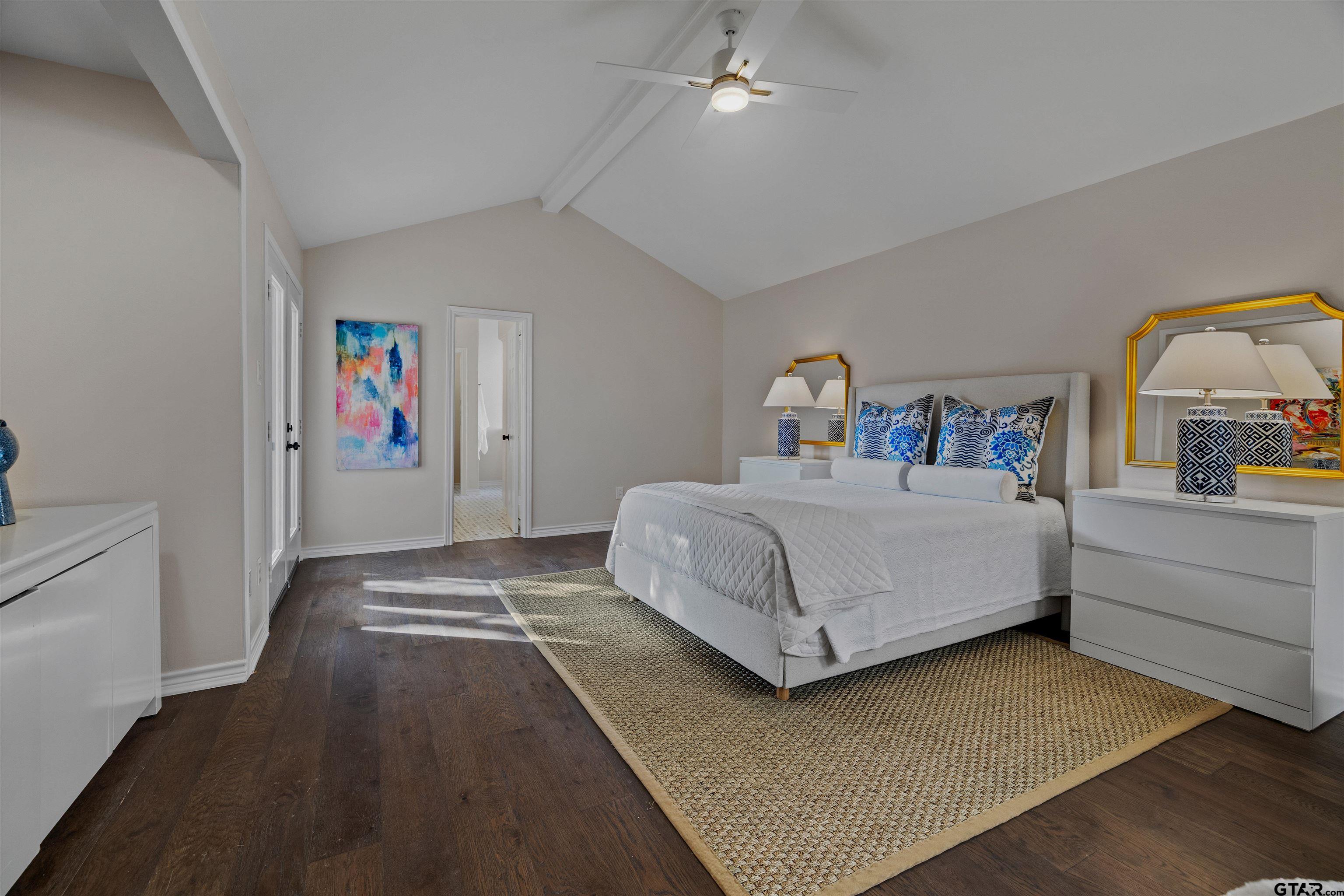 842 Ashford Ct