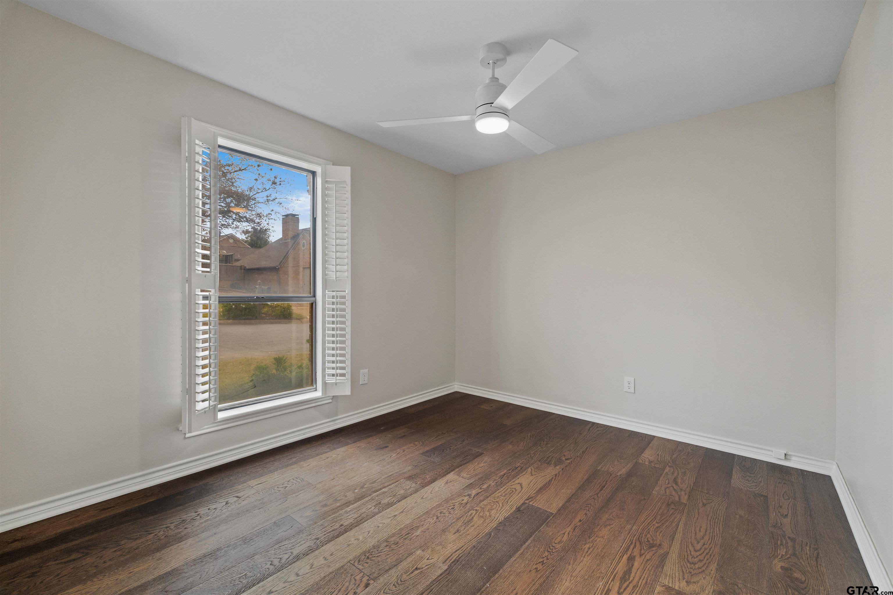 842 Ashford Ct