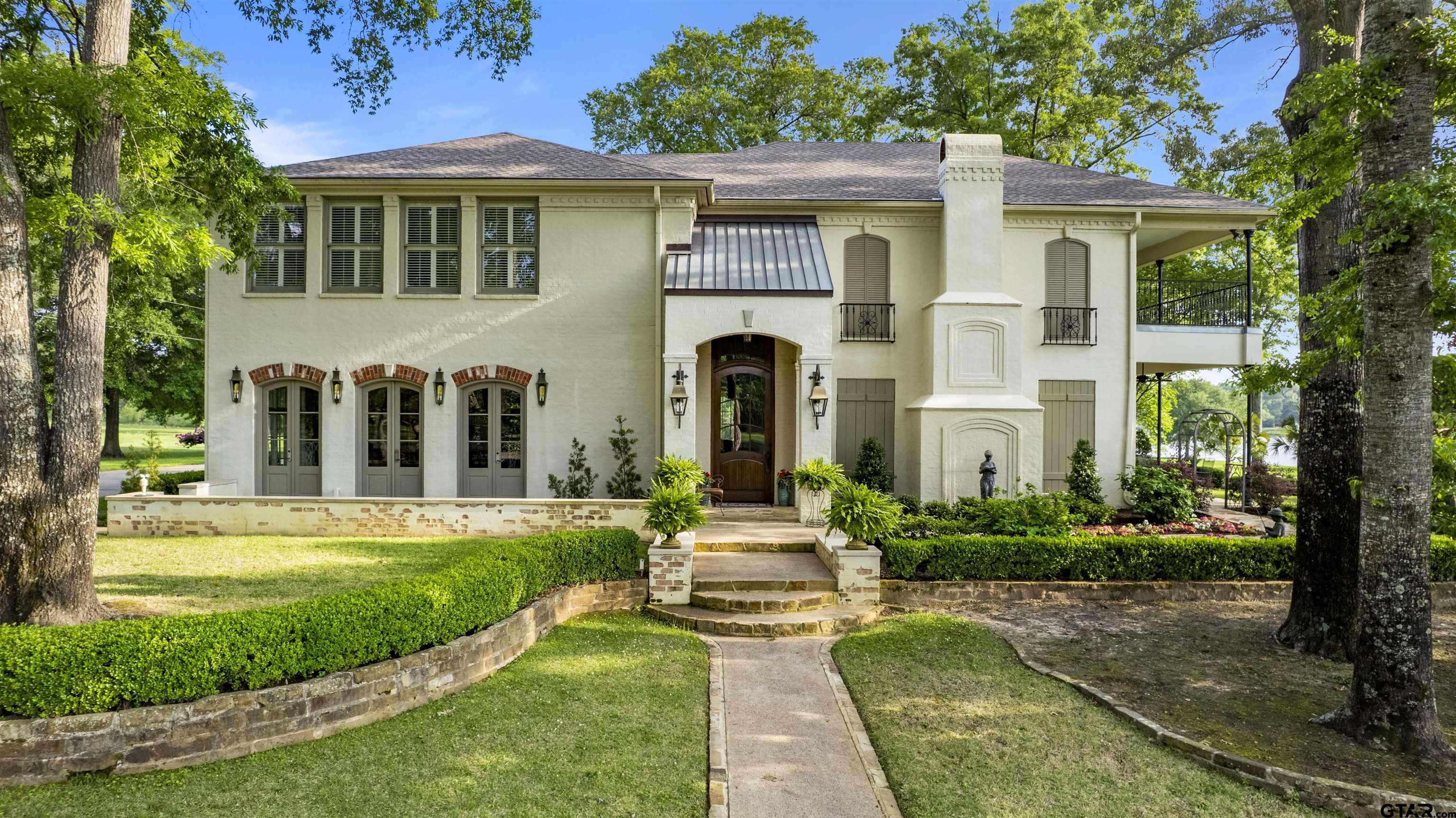 3920 Smelley Road