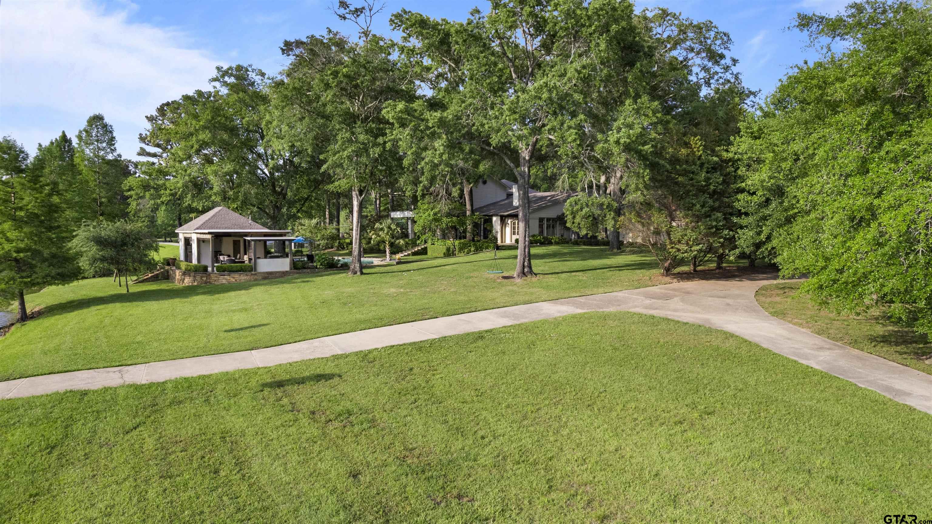 3920 Smelley Road