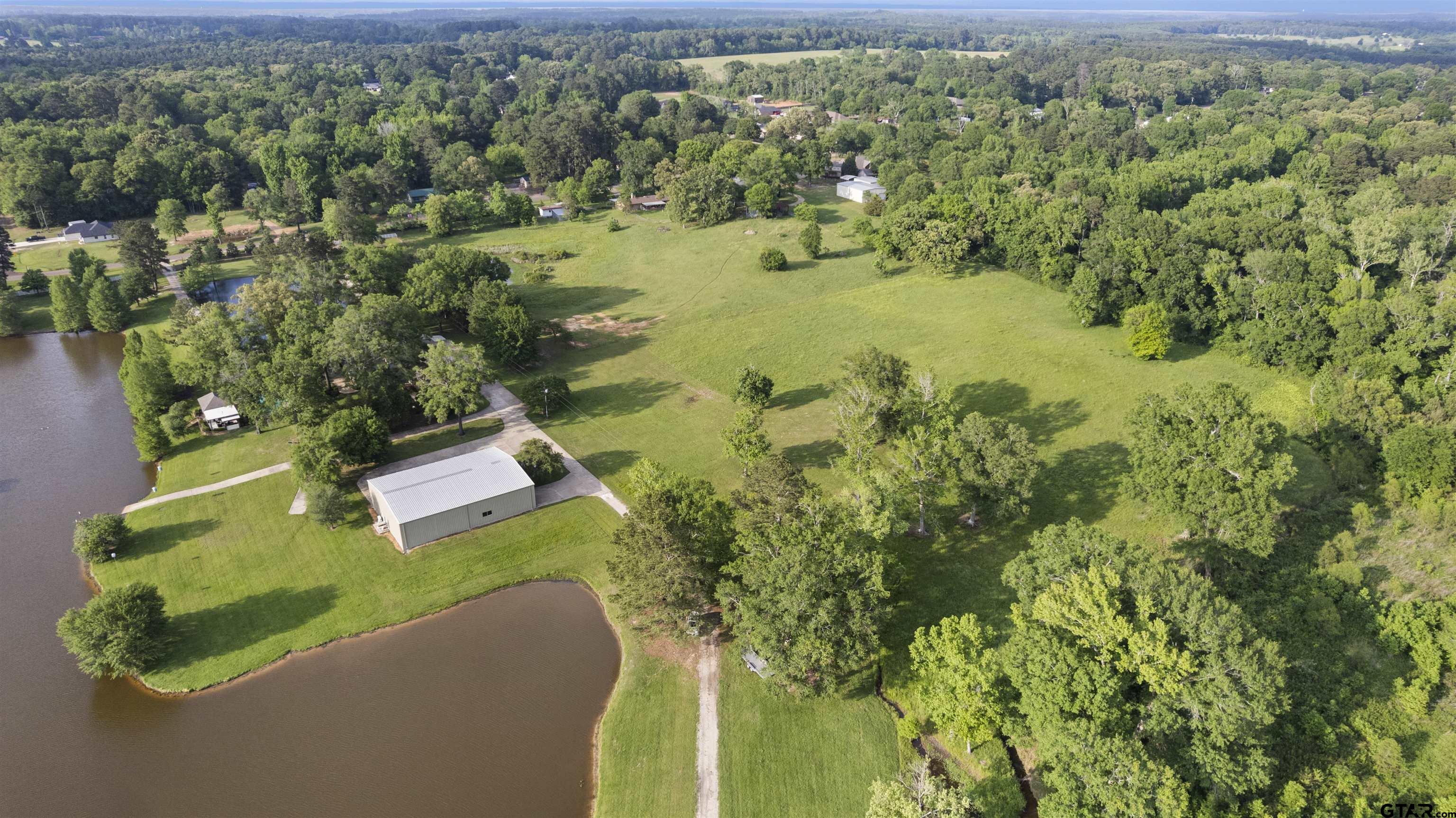 3920 Smelley Road