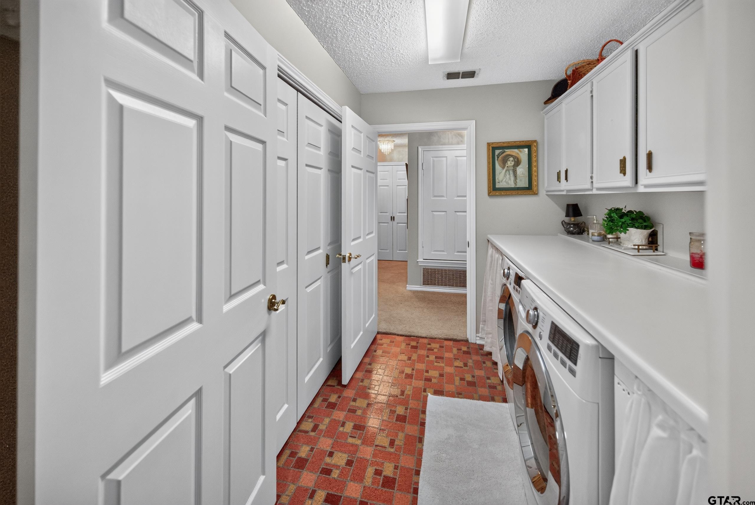 12075 W Lake Drive