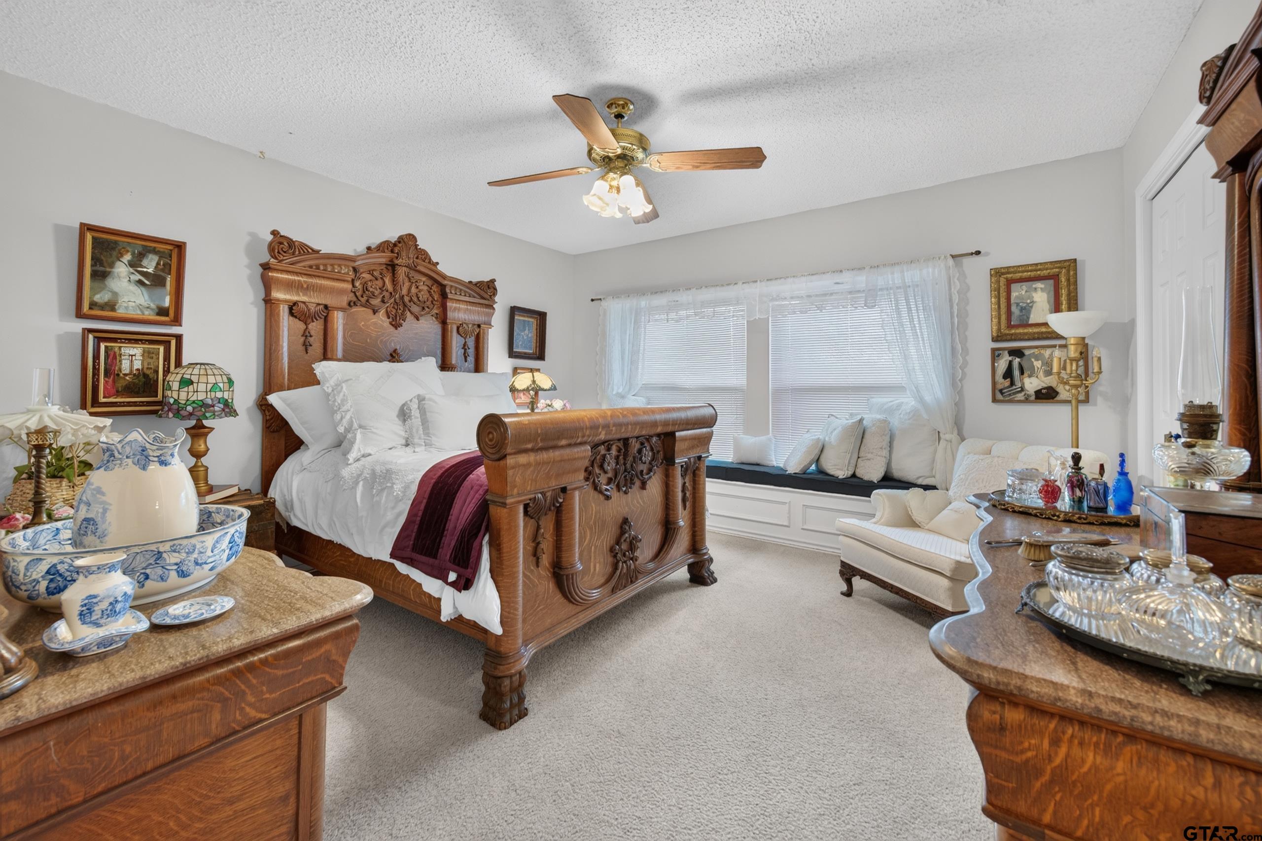 12075 W Lake Drive