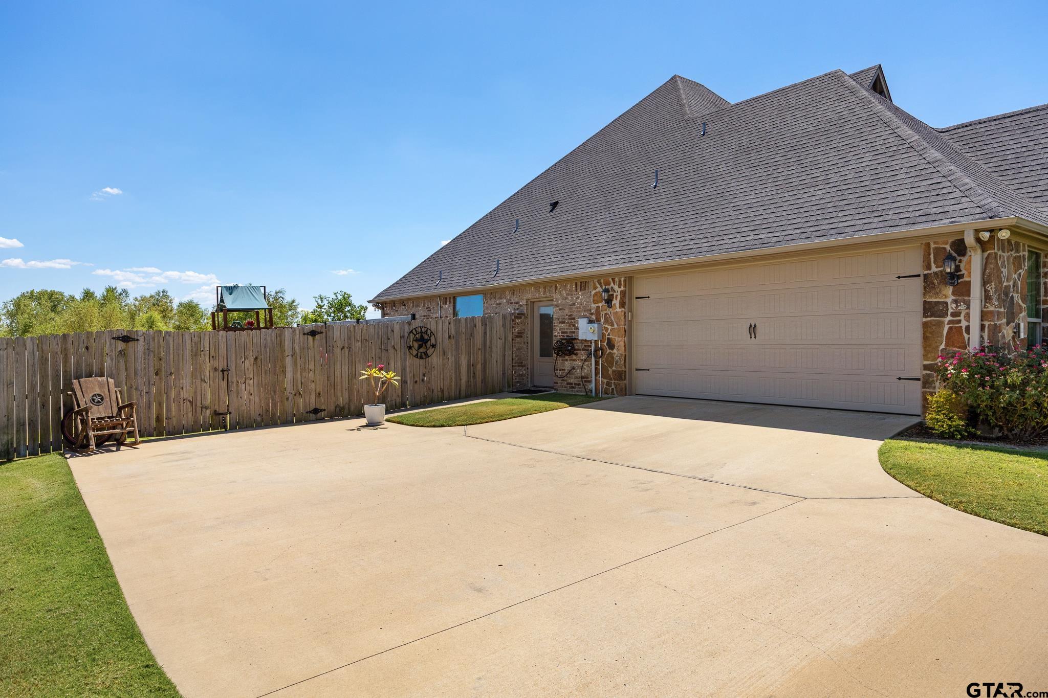 597 Eland Way