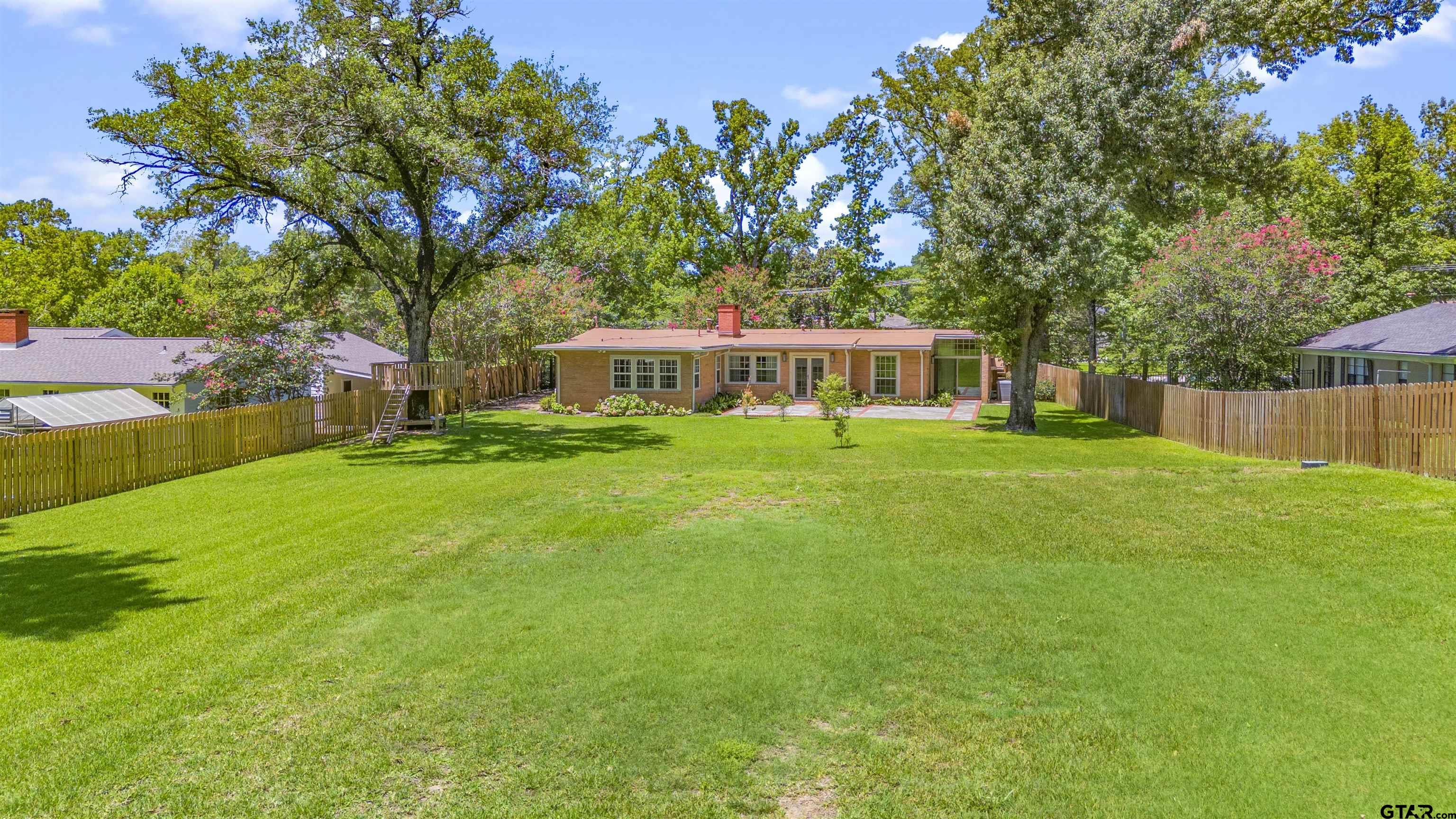 2306 Old Bullard Rd
