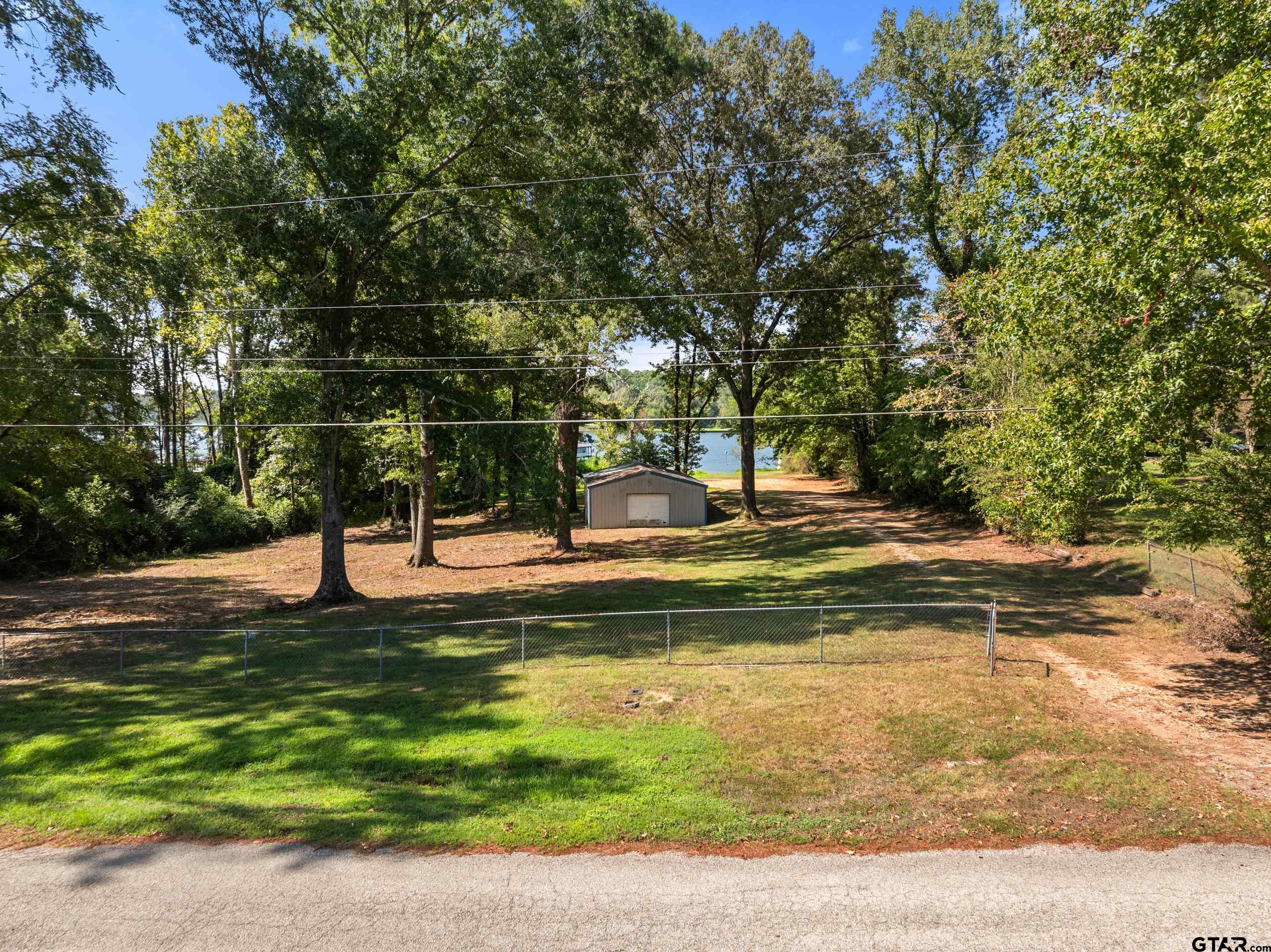 15606 McElroy Rd