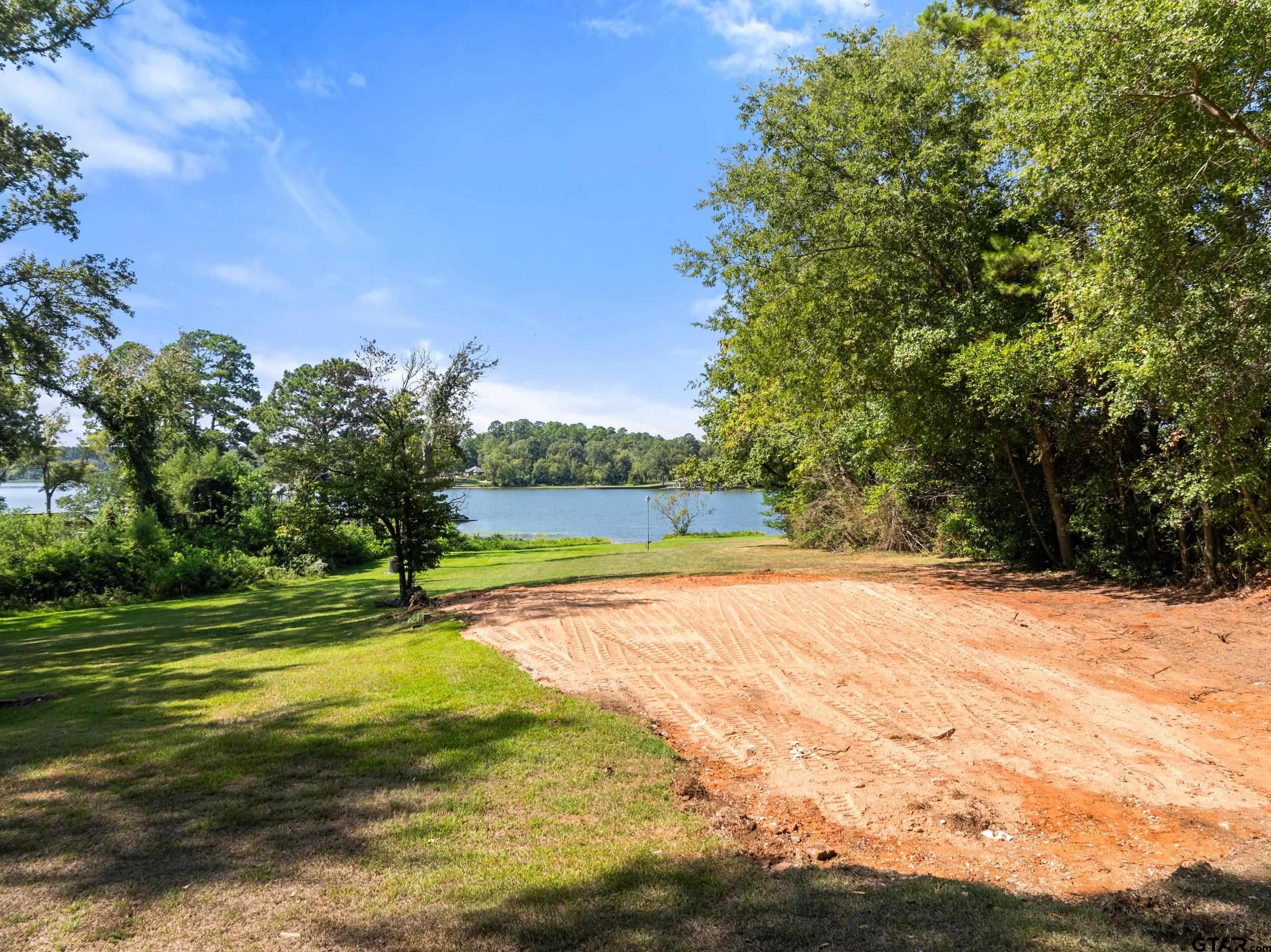 15606 McElroy Rd