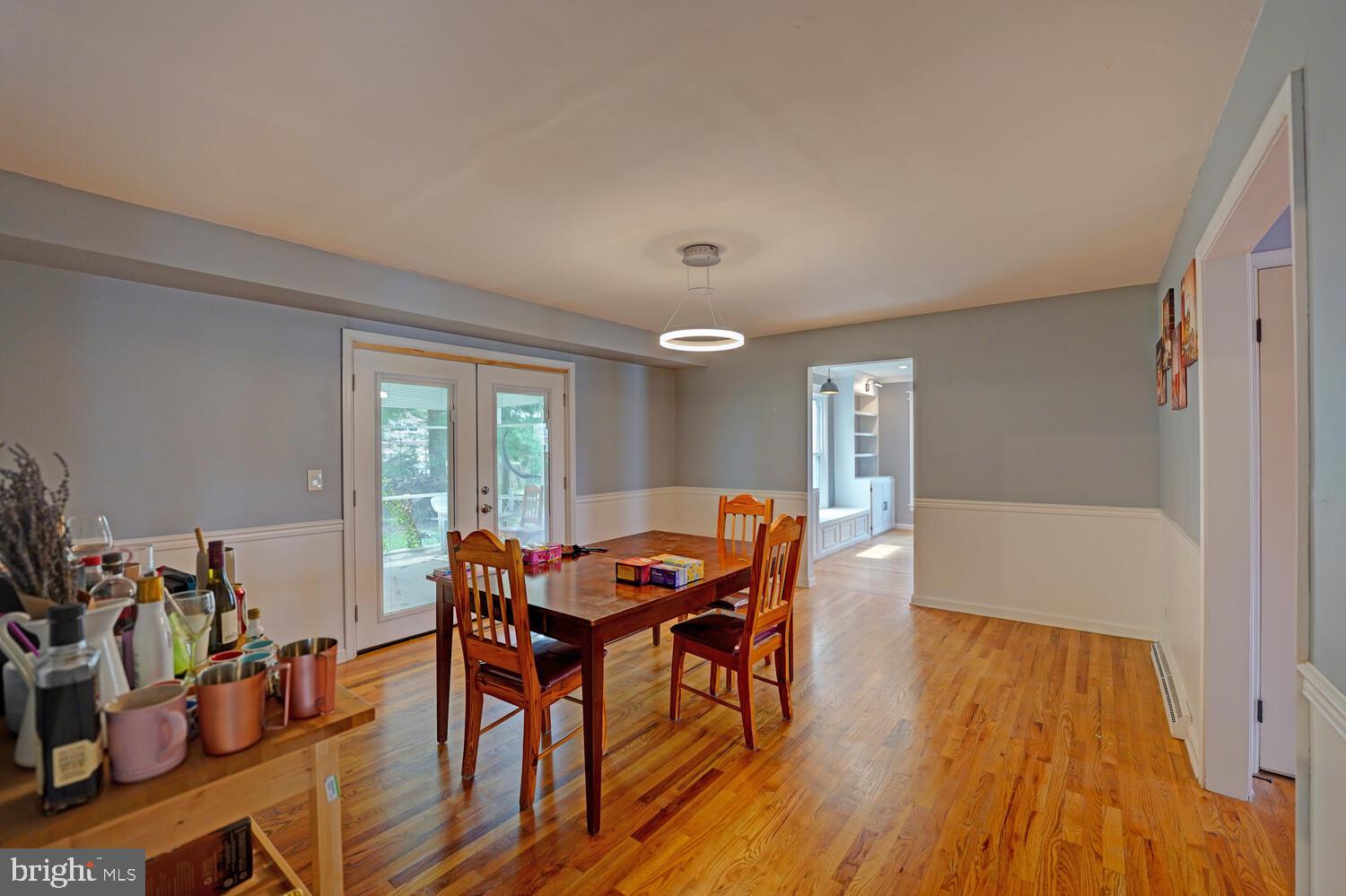 606 WYOMING AVENUE