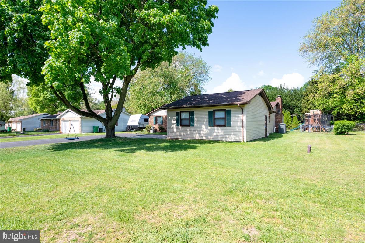 44 MEADOW GLEN DRIVE