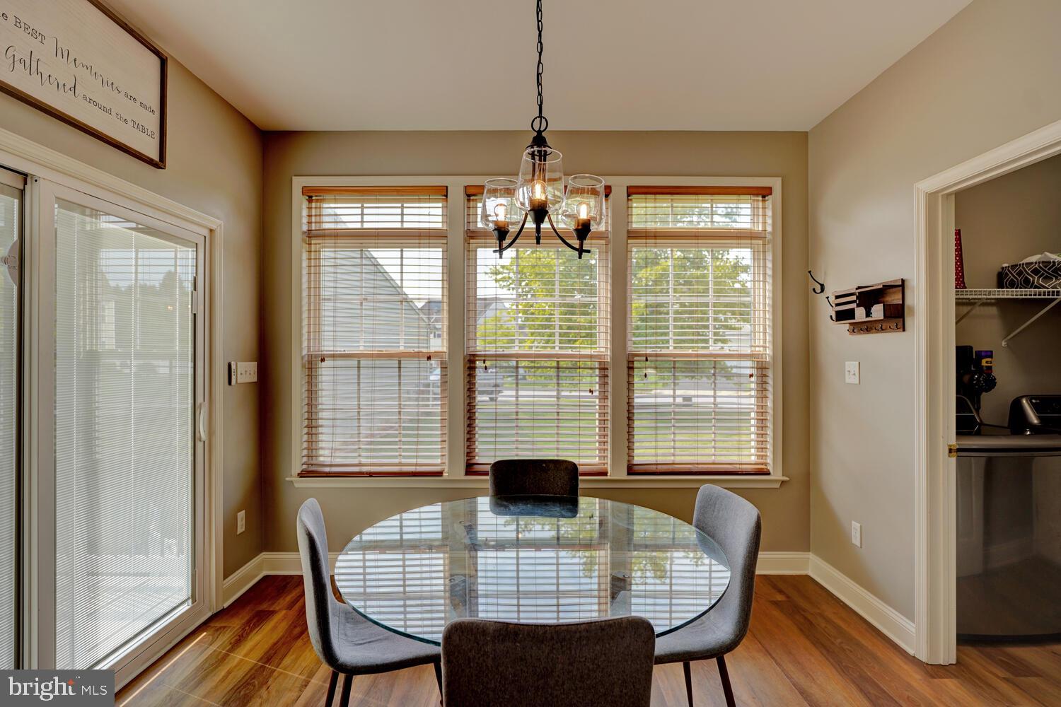 735 DORCHESTER COURT