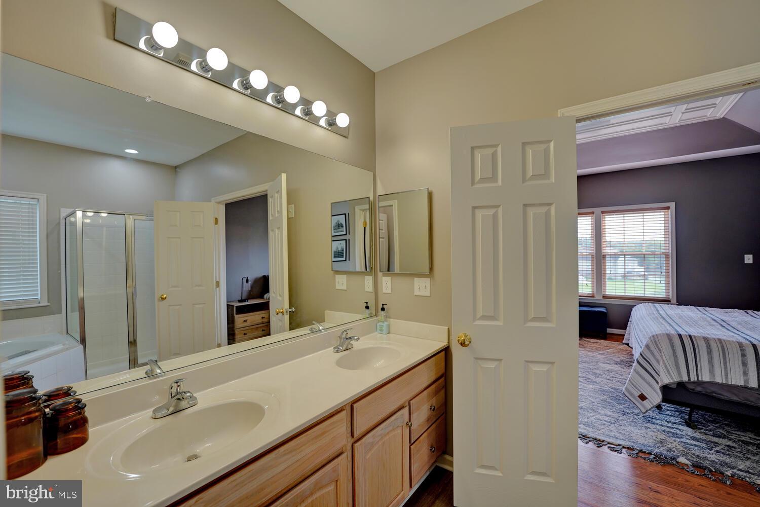 735 DORCHESTER COURT