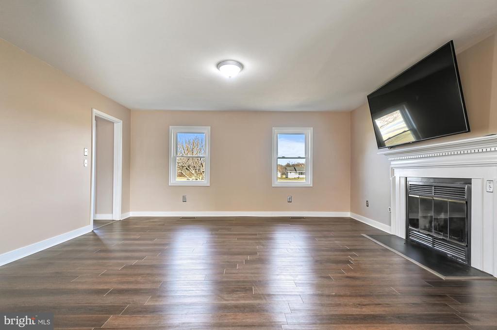 3447 BAY ROAD