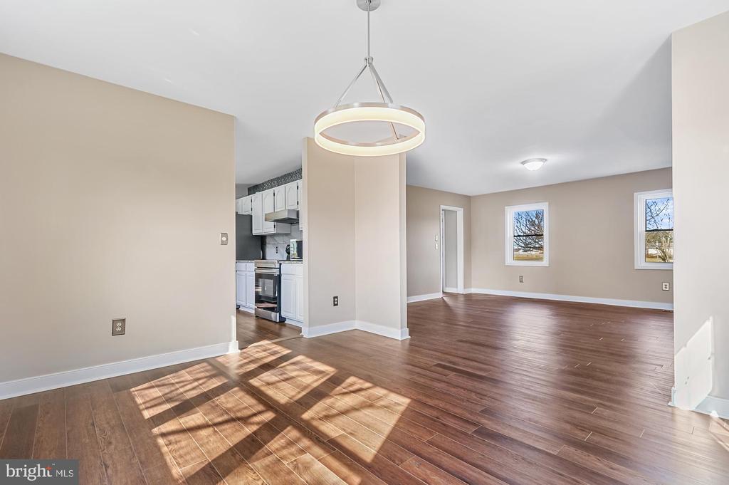 3447 BAY ROAD