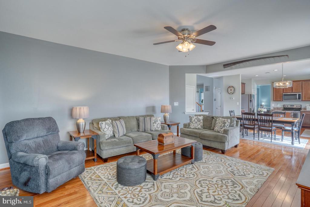 11 DEERBERRY DRIVE