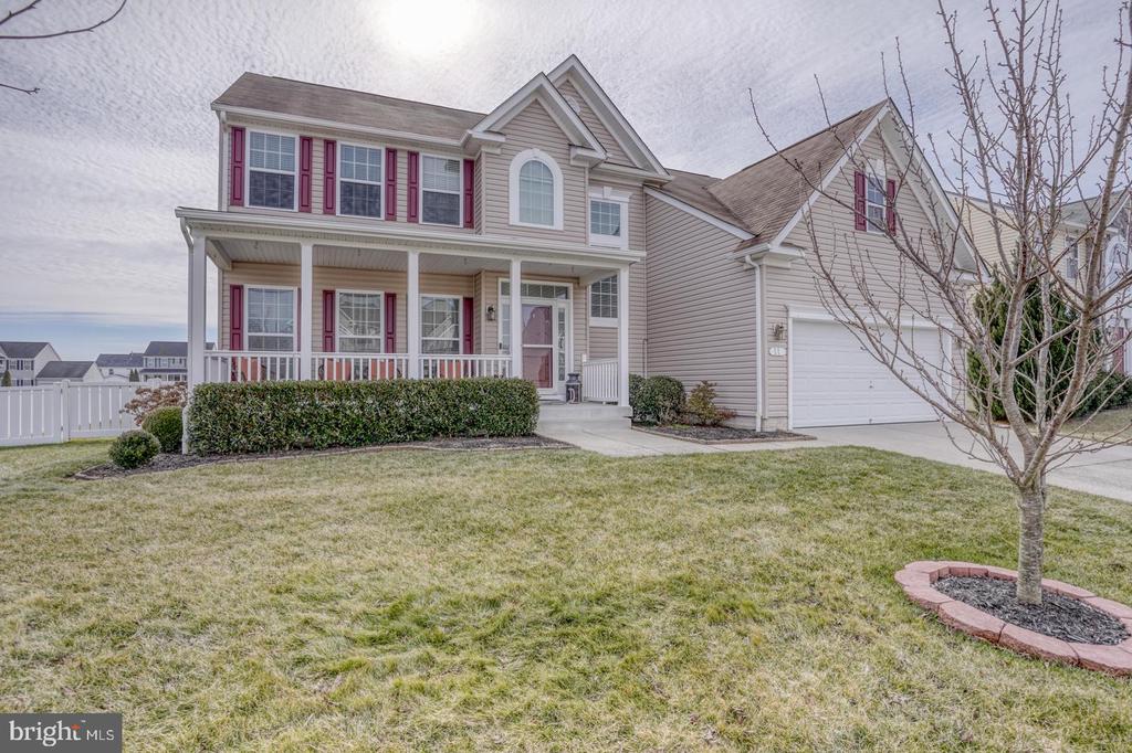 11 DEERBERRY DRIVE