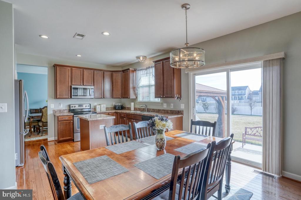 11 DEERBERRY DRIVE