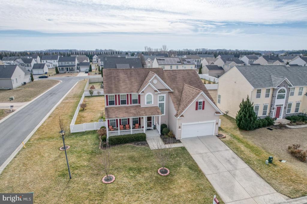 11 DEERBERRY DRIVE