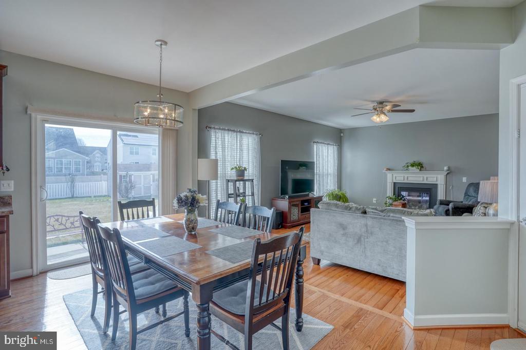 11 DEERBERRY DRIVE