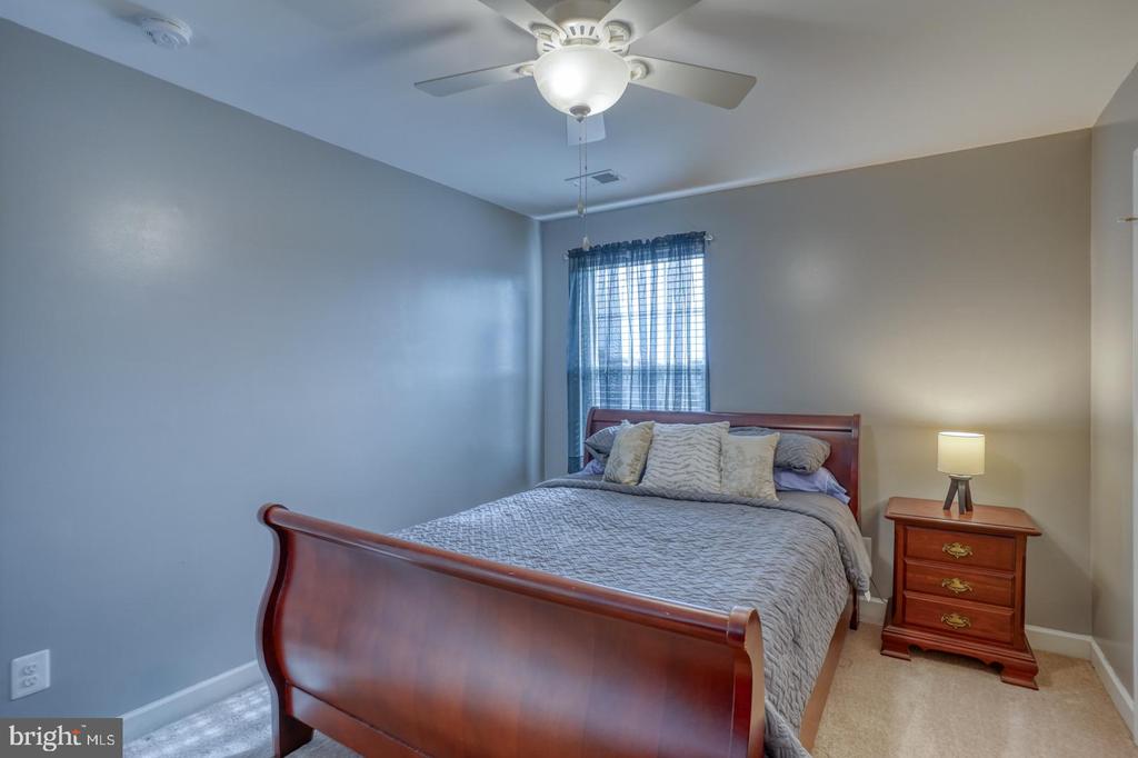 11 DEERBERRY DRIVE
