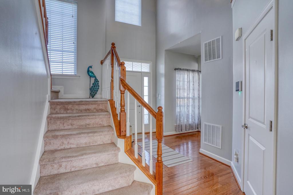 11 DEERBERRY DRIVE