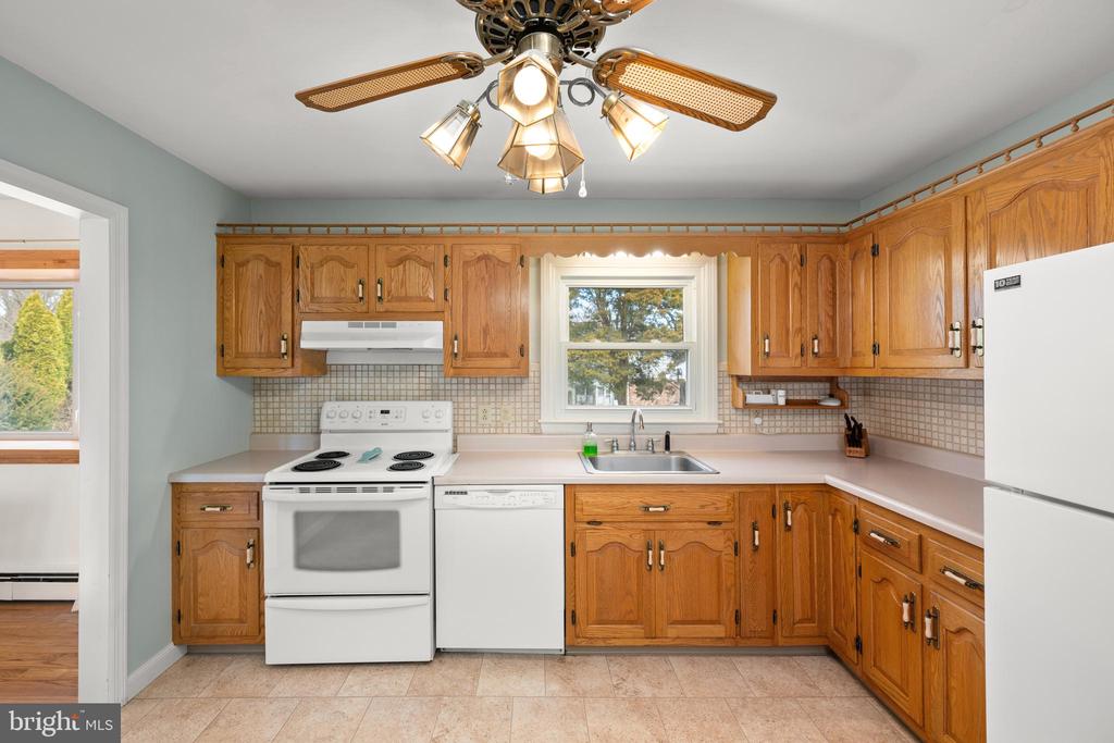 203 WINTERBERRY DRIVE