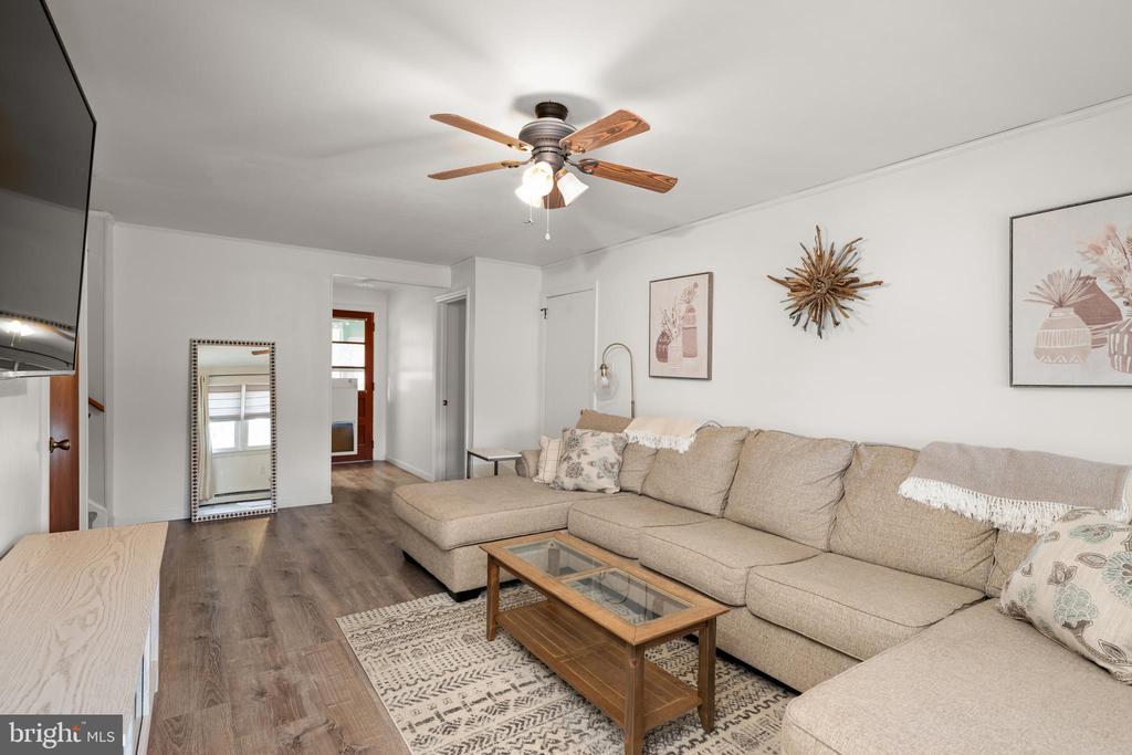 203 WINTERBERRY DRIVE