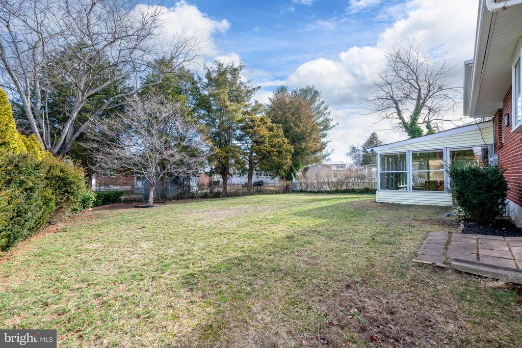 203 WINTERBERRY DRIVE