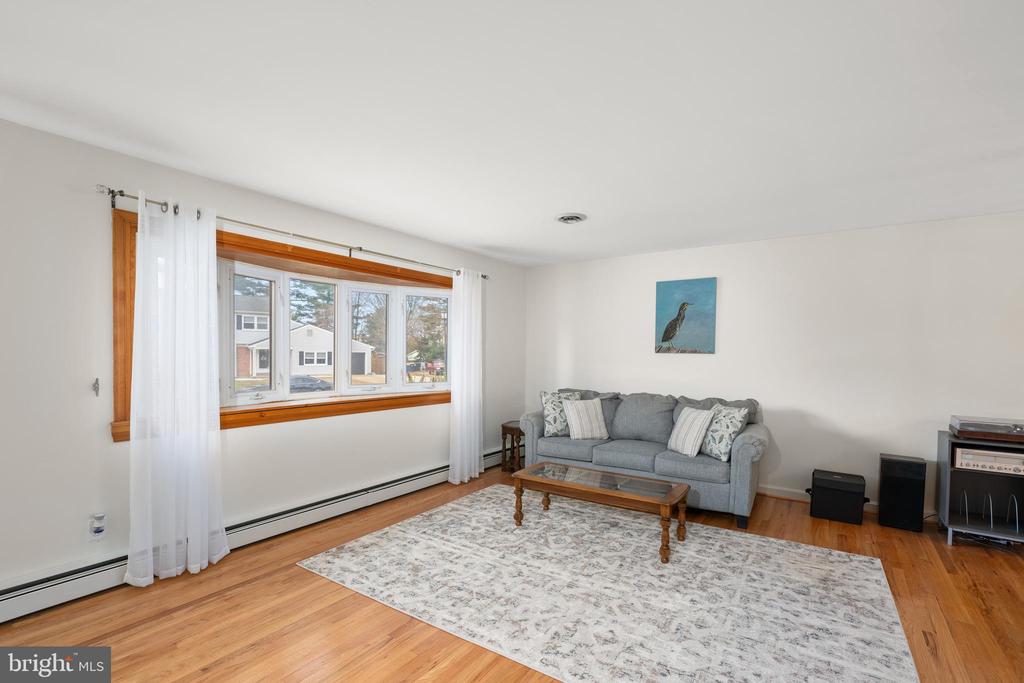 203 WINTERBERRY DRIVE