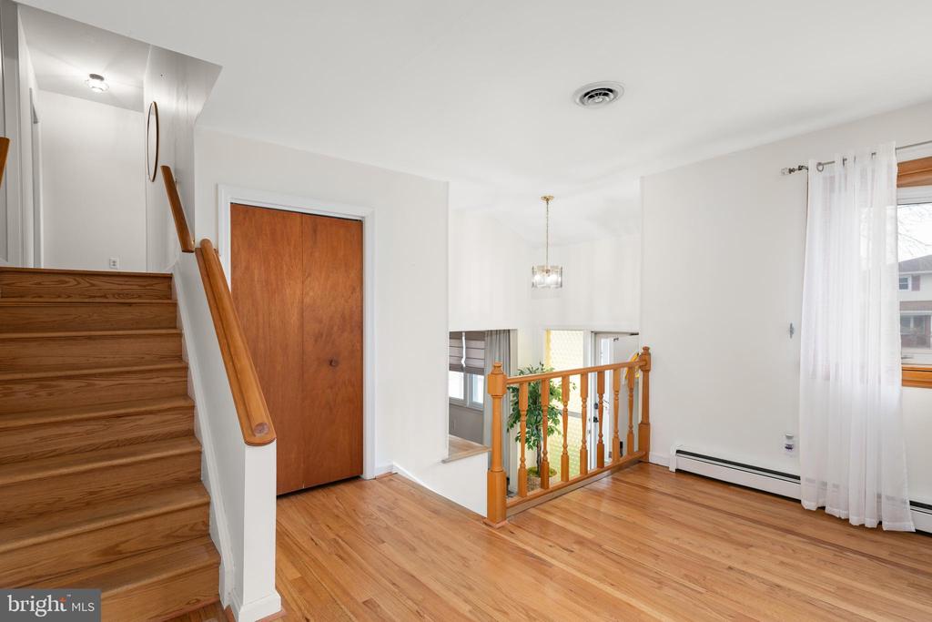 203 WINTERBERRY DRIVE