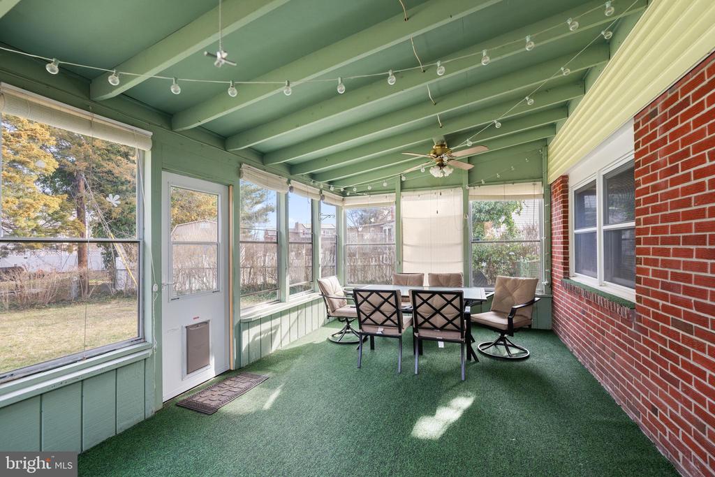 203 WINTERBERRY DRIVE