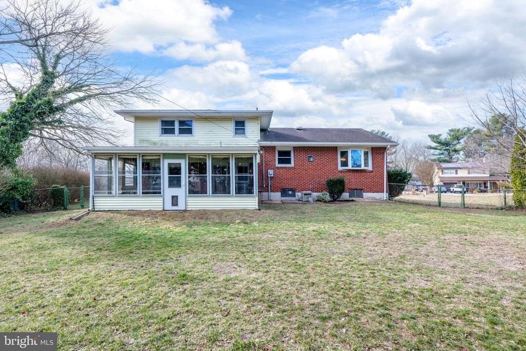 203 WINTERBERRY DRIVE