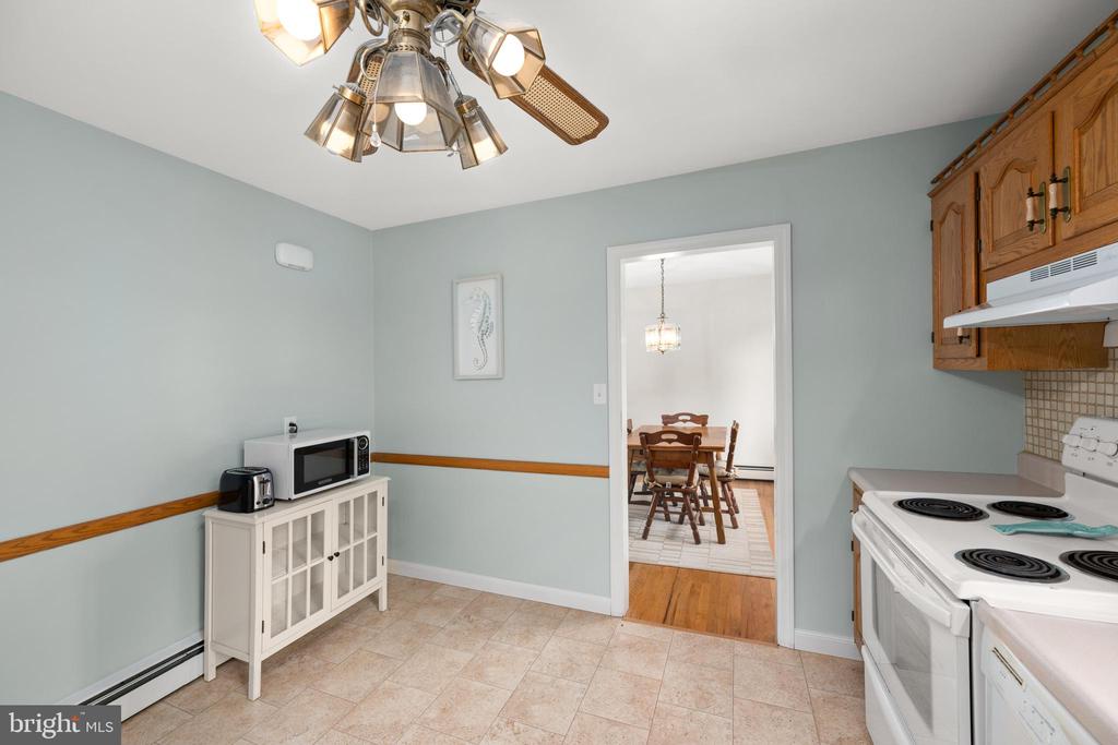 203 WINTERBERRY DRIVE