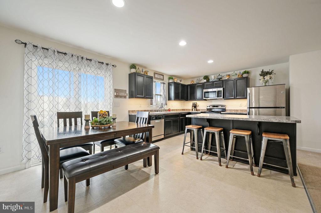 337 NOB HILL ROAD