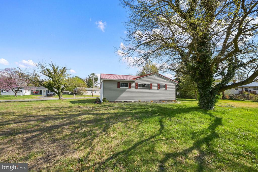 202 GUNNING BEDFORD DRIVE
