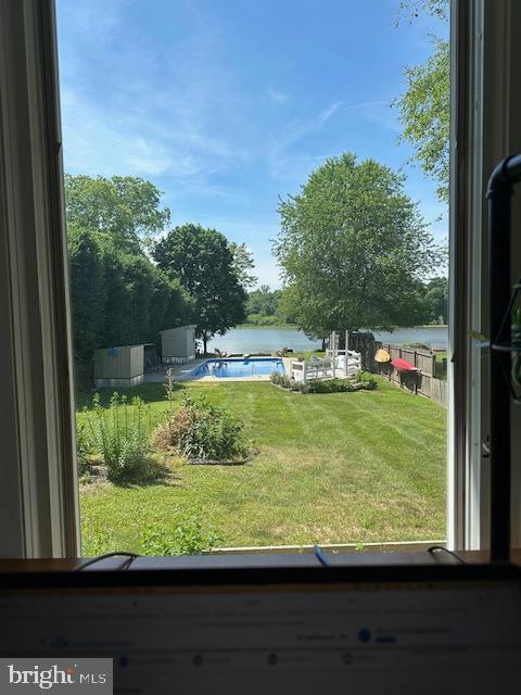 228 N RAILROAD AVENUE