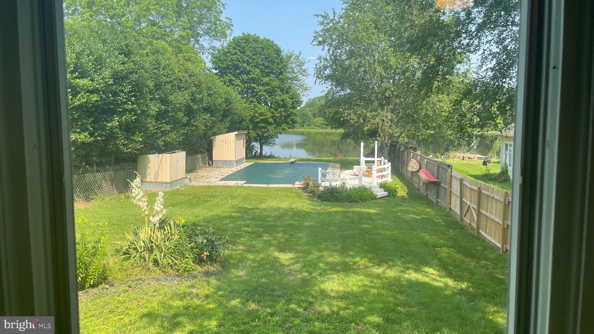 228 N RAILROAD AVENUE