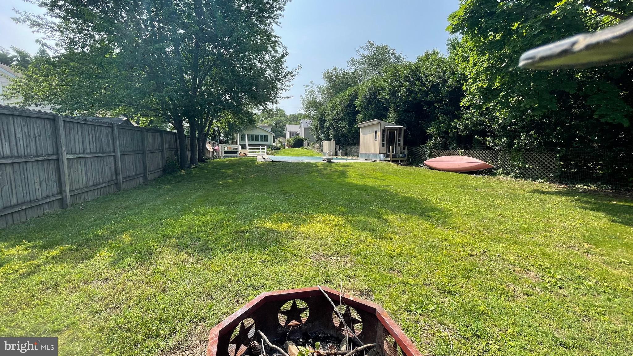 228 N RAILROAD AVENUE