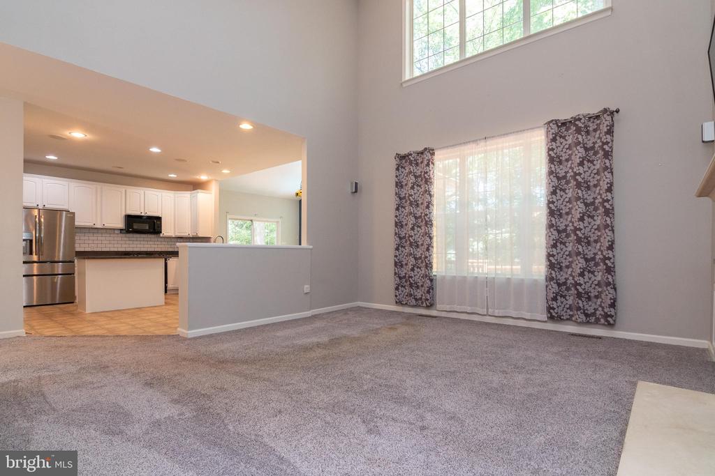 339 LORRAINE DRIVE