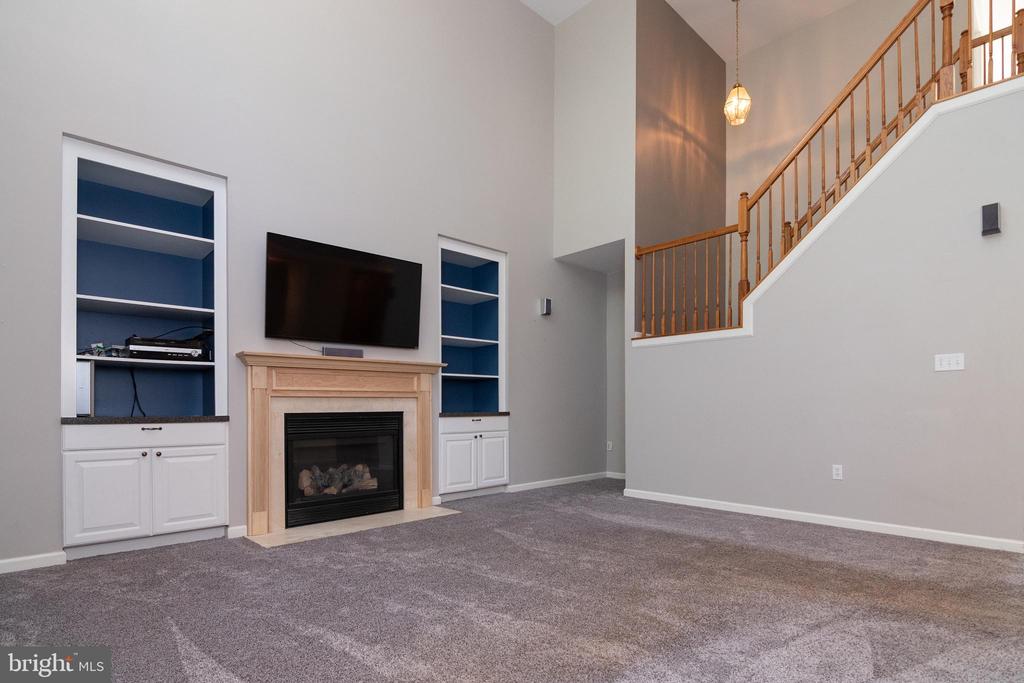339 LORRAINE DRIVE