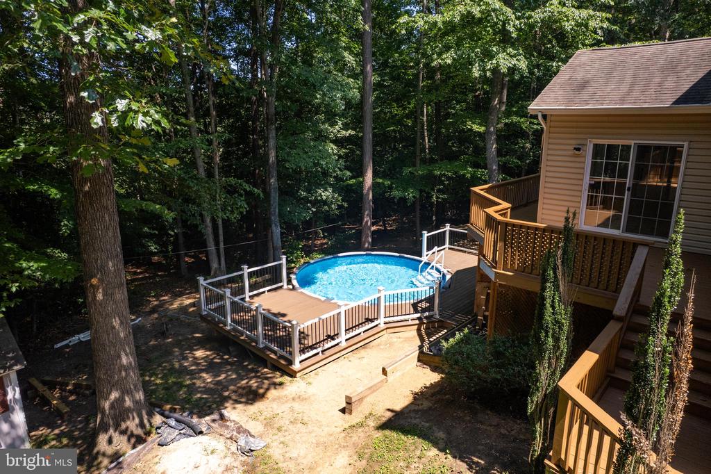 339 LORRAINE DRIVE