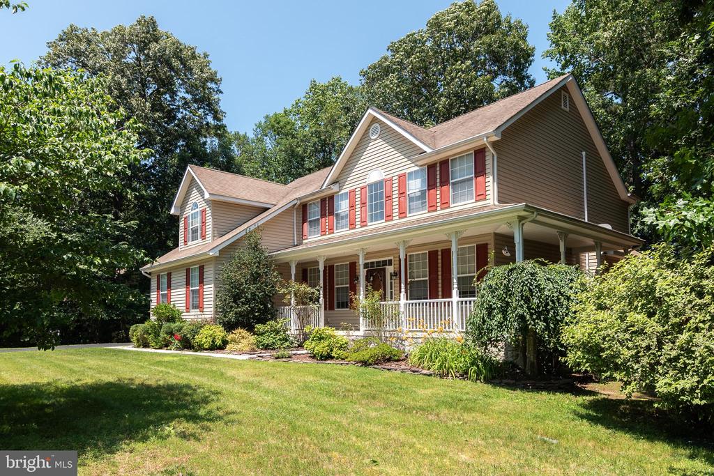 339 LORRAINE DRIVE