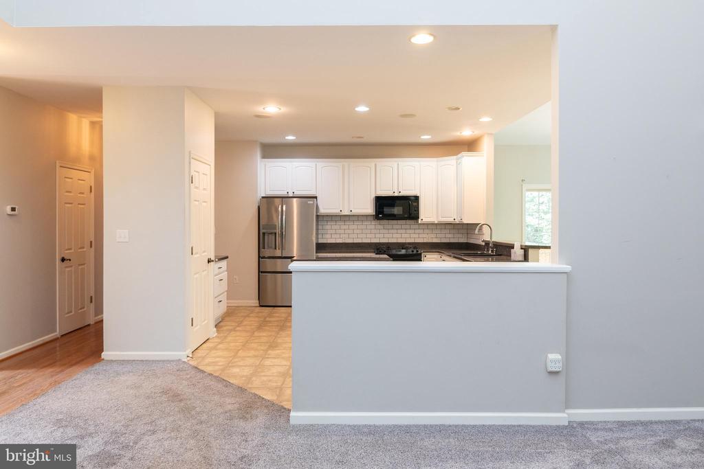 339 LORRAINE DRIVE