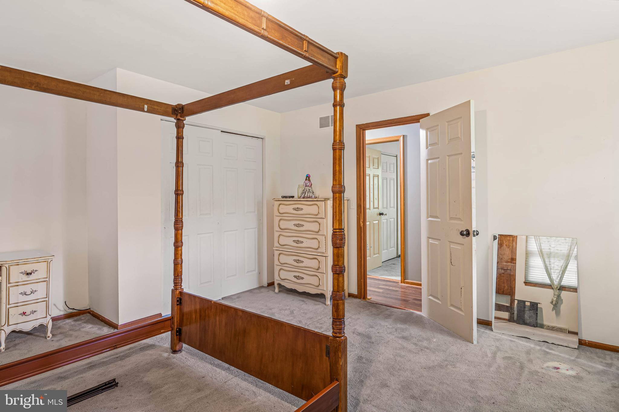 111 COBBLESTONE LANE