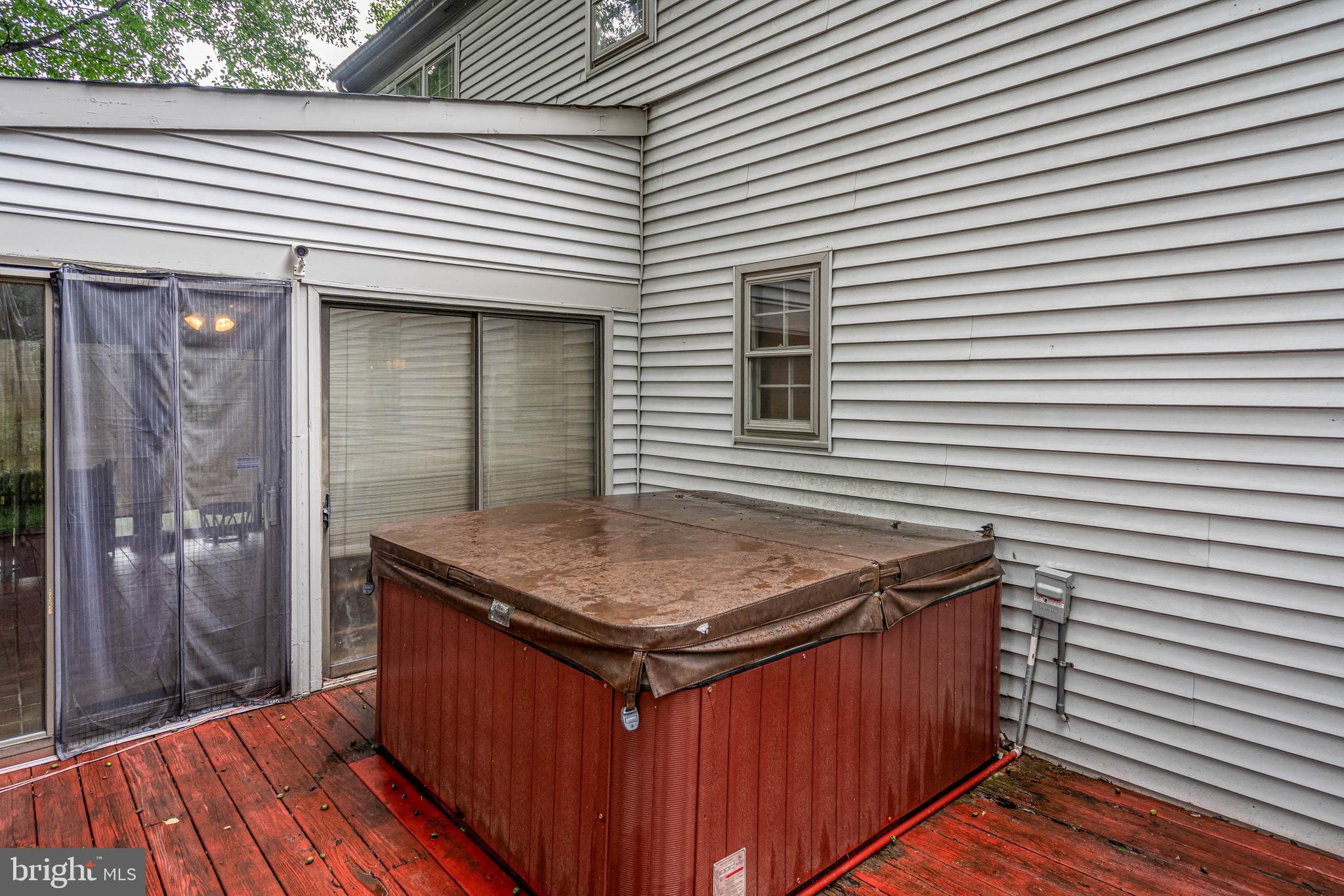 111 COBBLESTONE LANE