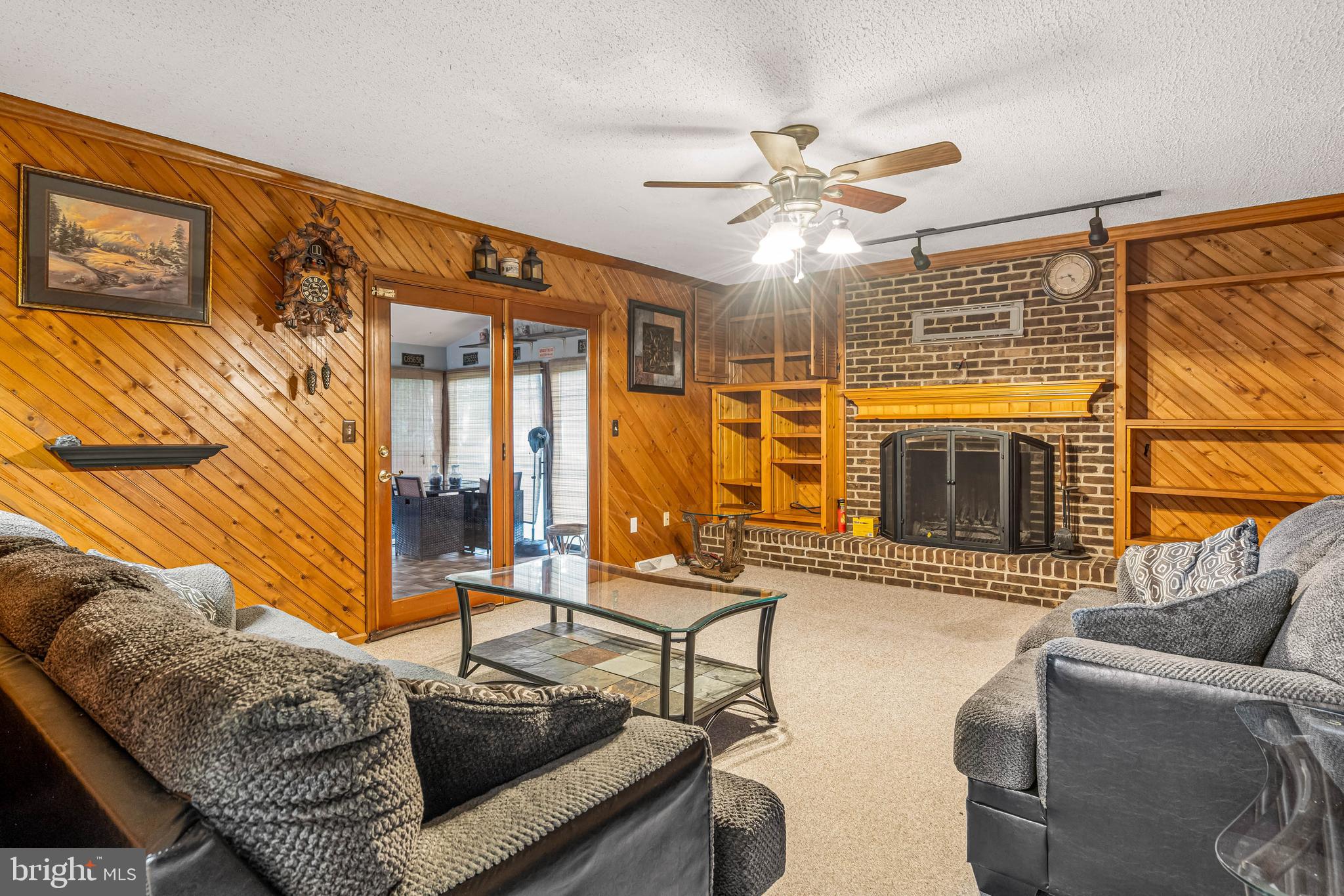 111 COBBLESTONE LANE